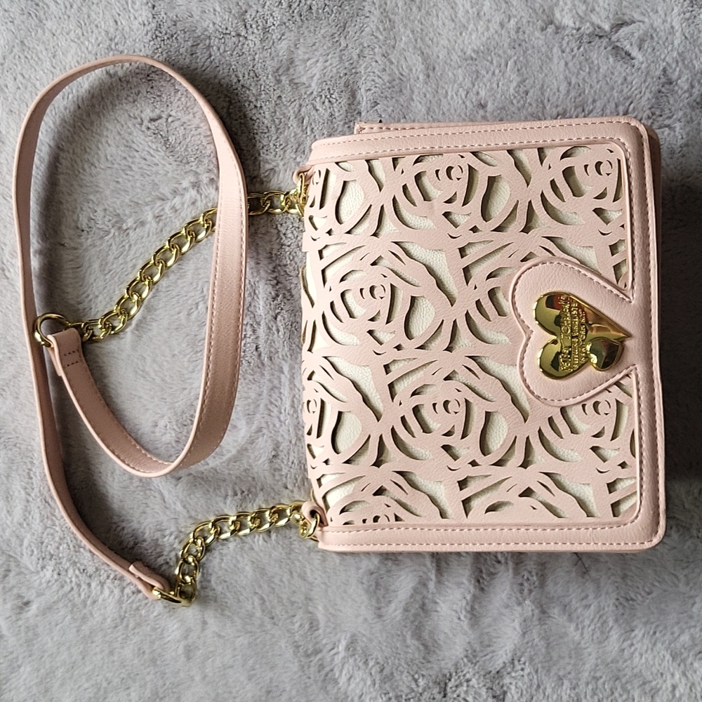 Betsey Johnson purse (D)